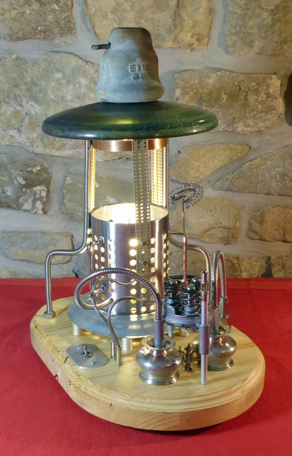 Steampunk Lamp 12_0817_900.jpg